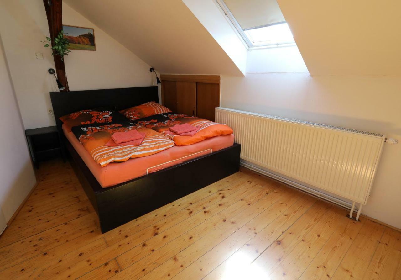 Apartman Skalka Mnichovo Hradiště Eksteriør bilde
